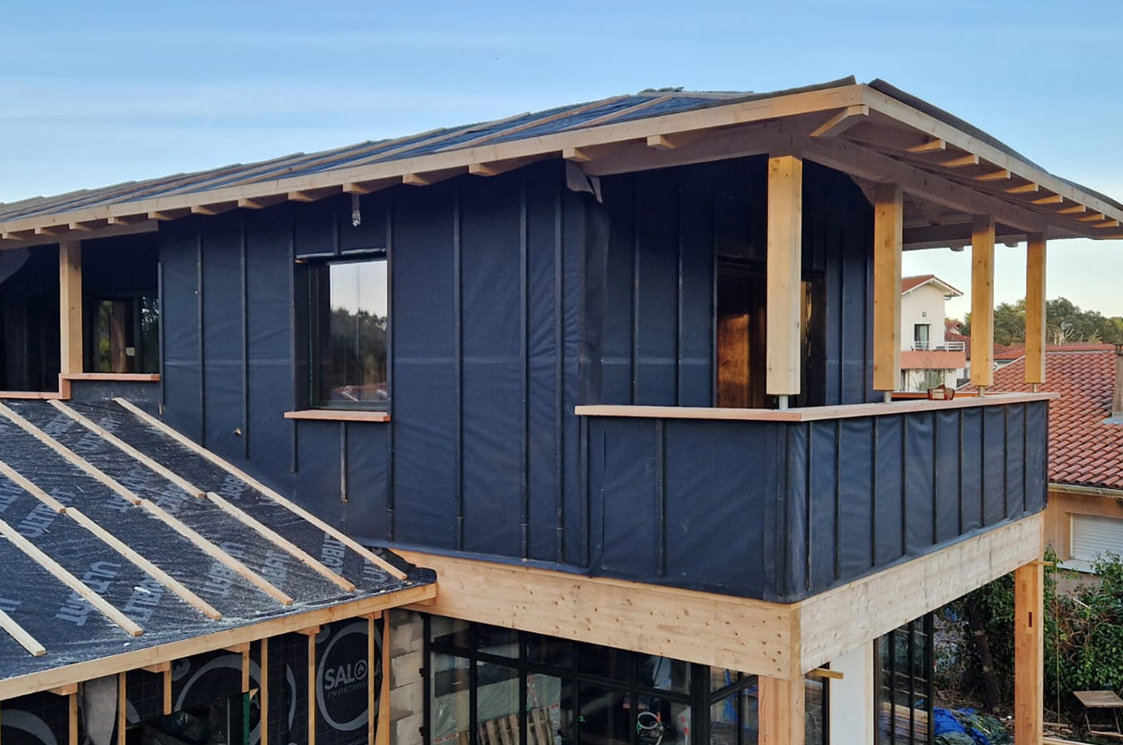 charpentier Capbreton, charpentier Dax, charpentier traditionnelle Capbreton, charpentier traditionnelle Dax, isolation par extérieur Capbreton, isolation par extérieur Dax, maison ossature bois Capbreton, maison ossature bois Dax, surélévation maison Capbreton, surélévation maison Dax