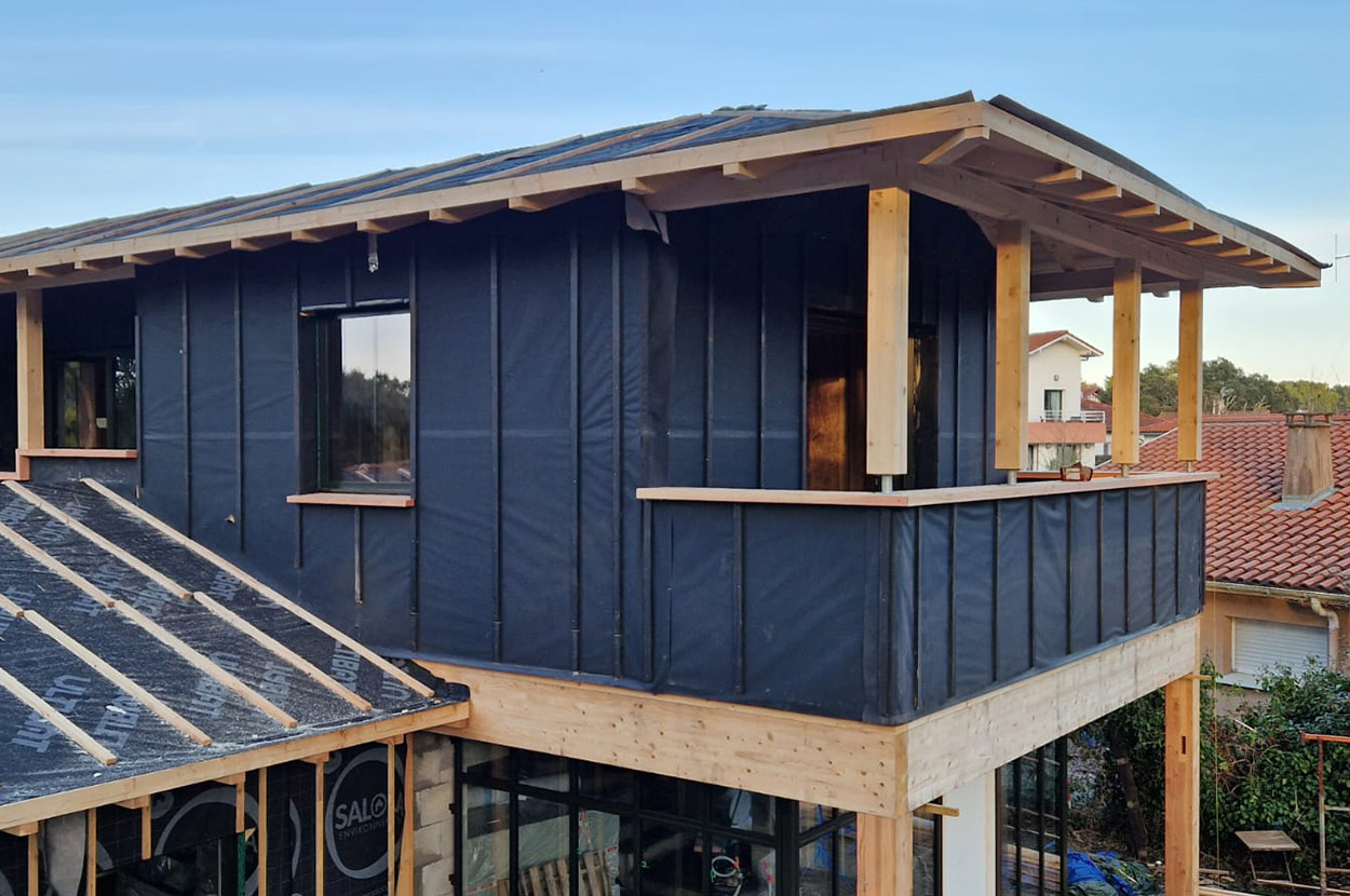 charpentier Capbreton, charpentier Dax, charpentier traditionnelle Capbreton, charpentier traditionnelle Dax, isolation par extérieur Capbreton, isolation par extérieur Dax, maison ossature bois Capbreton, maison ossature bois Dax, surélévation maison Capbreton, surélévation maison Dax